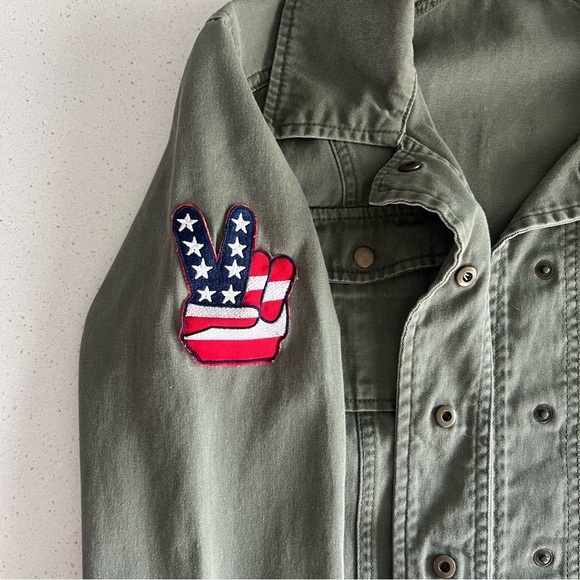 Sold on Mercari - Picture 4 of 10